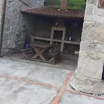 La Casina De Berdayes Kır Evi *